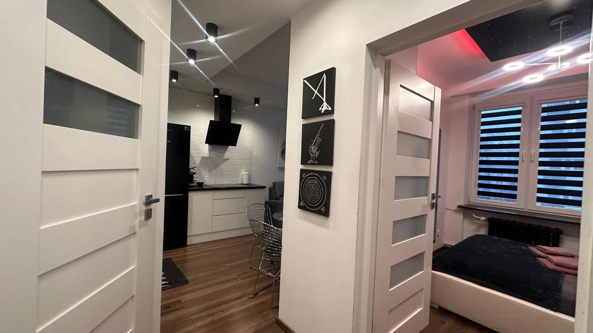 Space Apartment 2 Rooms Center Варшава 0*,  Польша